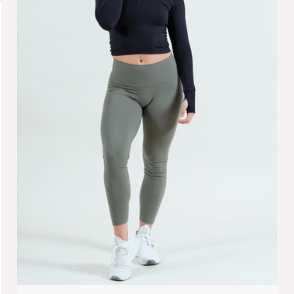 Everyday legging from paragon